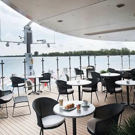 Baxter Hoare Ship Ii Dusseldorf